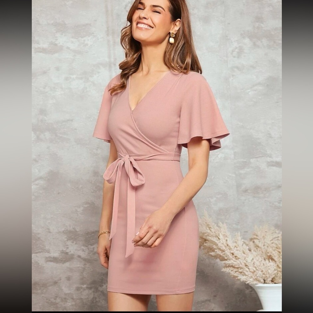 Light Pink Short Sleeve Mini Dress